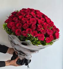 Luxury Red Rose Bouquet