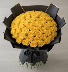 Luxury Yellow Rose Bouquet